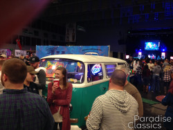 Bluegreen 1972 Volkswagen Bus